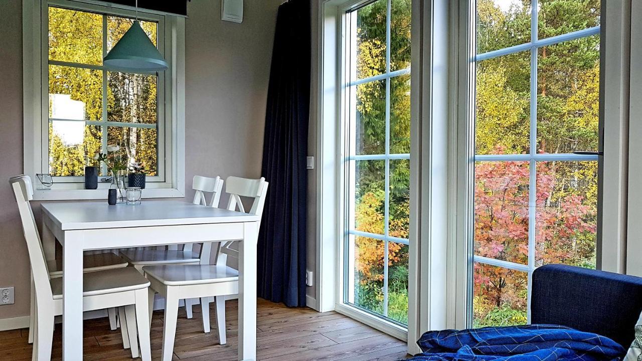 Nybyggd Stuga Intill Skogsbrynet - New Built Cottage Next To The Cowberry Forest Mora Exterior foto